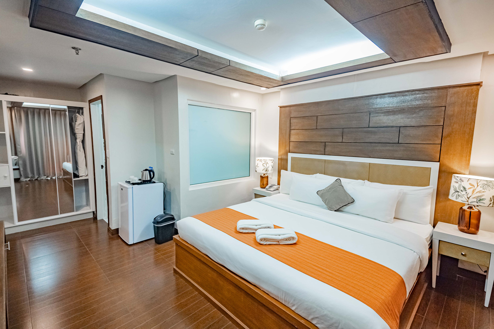 Harbour-Suite-12.jpg