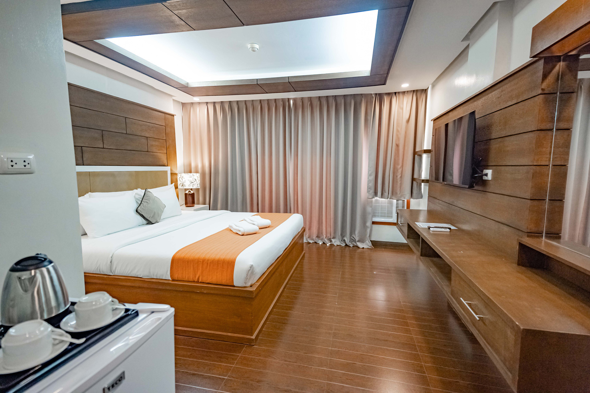 Harbour-Suite-13.jpg
