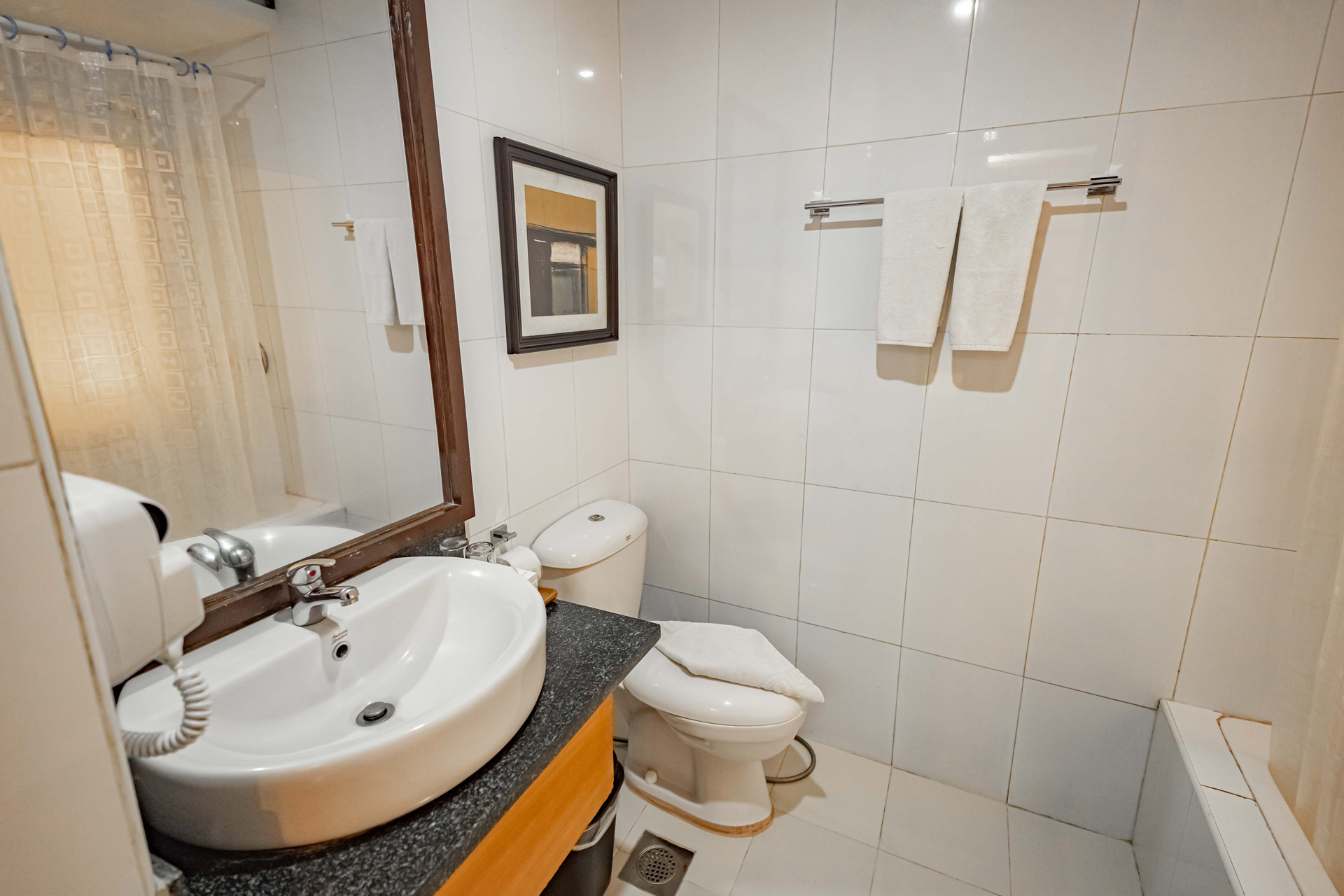 Harbour-Suite-3.jpg